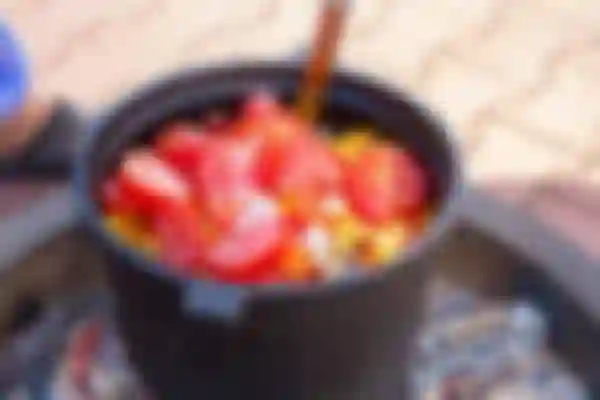 Meat and vegetable cauldron