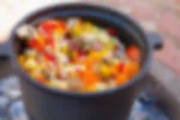 Meat and vegetable cauldron