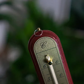 Indoor thermometer with a golden scale (-10°C to +60°C) 28cm mix – photo 7