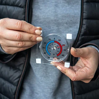 Universal, self-adhesive transparent thermometer (-50°C to +50°C) – photo 5