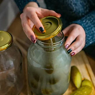 2l twist off glass jar with golden lid Ø82/6 - 6 pcs. – photo 4