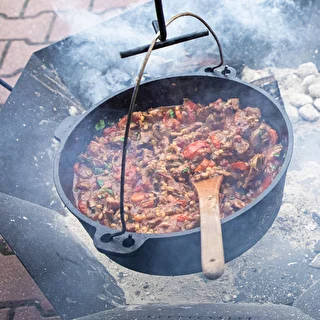 Cast iron suspended cauldron with frying pan – photo 14