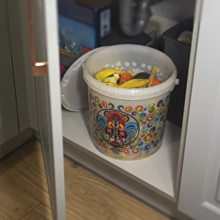 Food bucket "GWIOZDA" 10 L with lid – photo 8