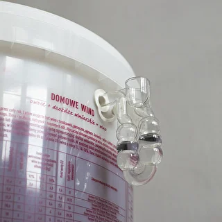 Angular airlock for containers - shatterproof – photo 5