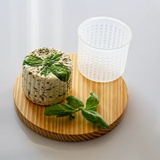 Round cheese mold Ø 8,4 cm for 250 g – photo 2