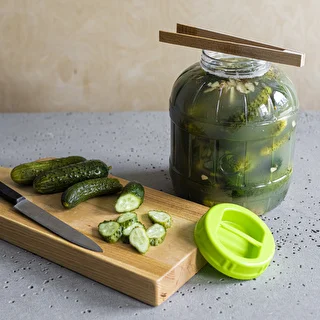 Shatterproof jar for brine pickling 5 L + wooden tongs – photo 5