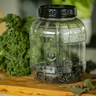 A multifunctional 3 L jar with a black twist-off lid – photo 9