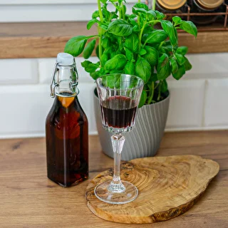 250ml Square glass swing top bottle – photo 4