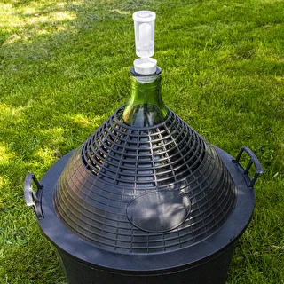 34 L wine demijohn in a plastic basket – photo 7