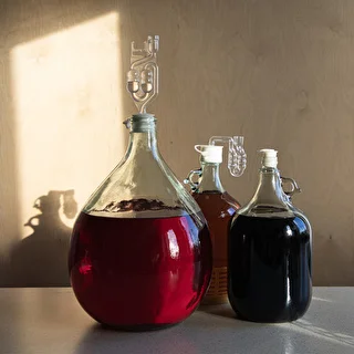 Ø37/41 mm demijohn stopper with a closure – photo 9