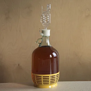 Ø50/54 mm demijohn stopper with a closure – photo 7