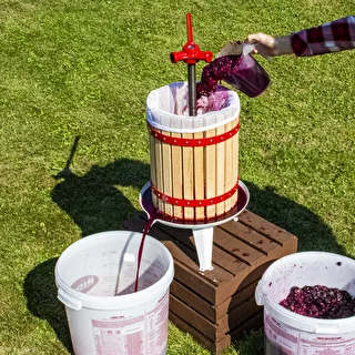 Fermentation bucket 30 L with printing, tap and plastic airlock UA – photo 16