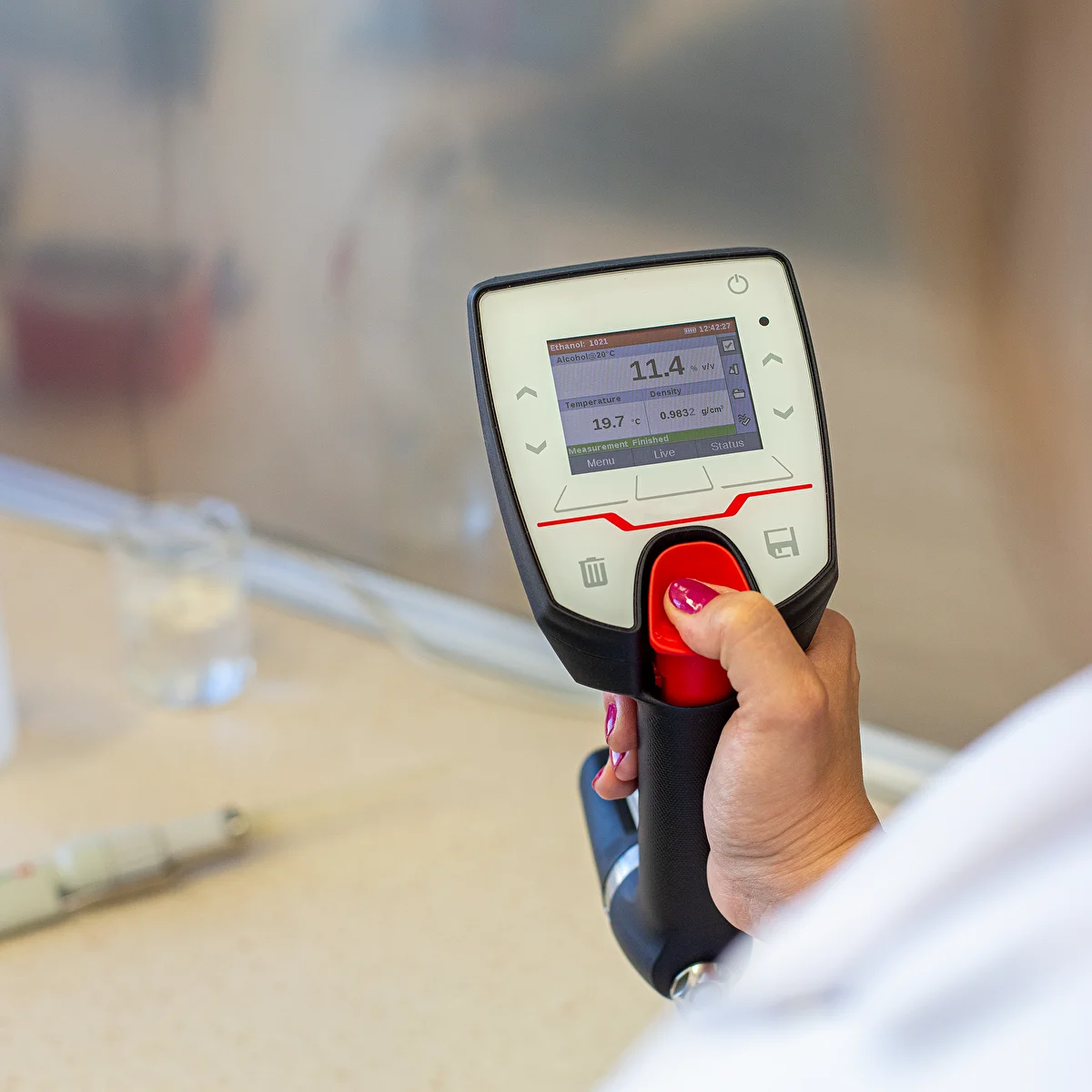 Measurement of apparent extract