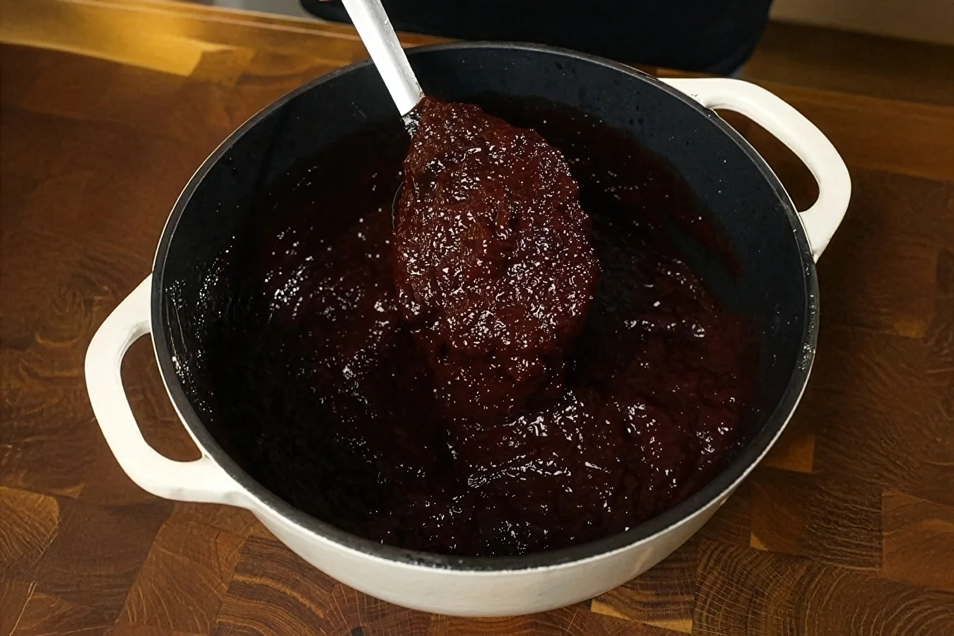 Plum butter with chocolate