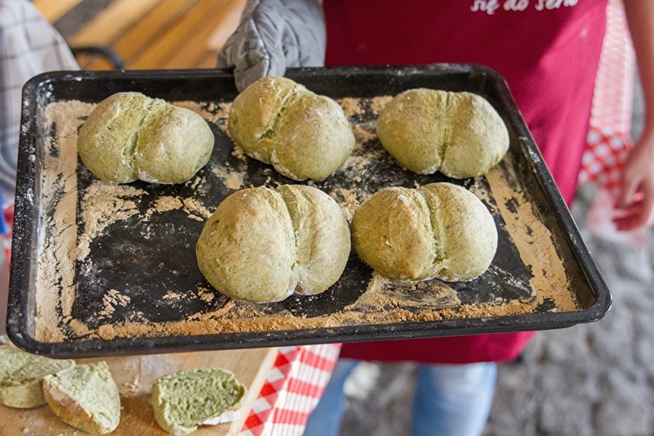 Spinach Bread / Rolls