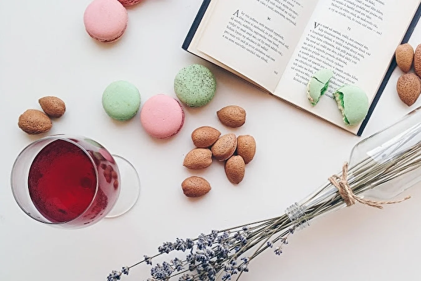 Apple–Strawberry Ciderini