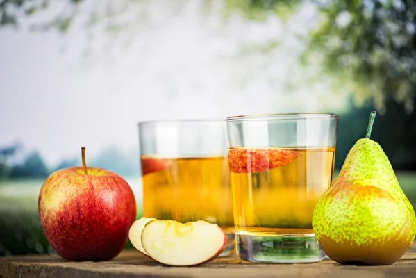 Pear-apple cider