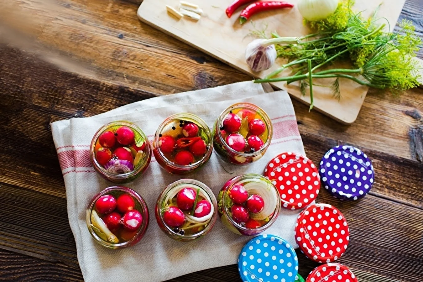 Fermented radishes