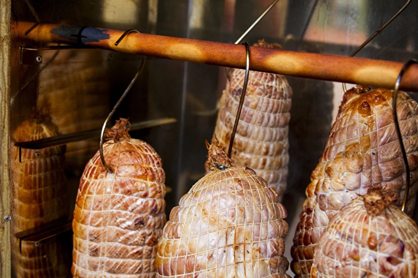 Homemade smoked ham - smoke-out
