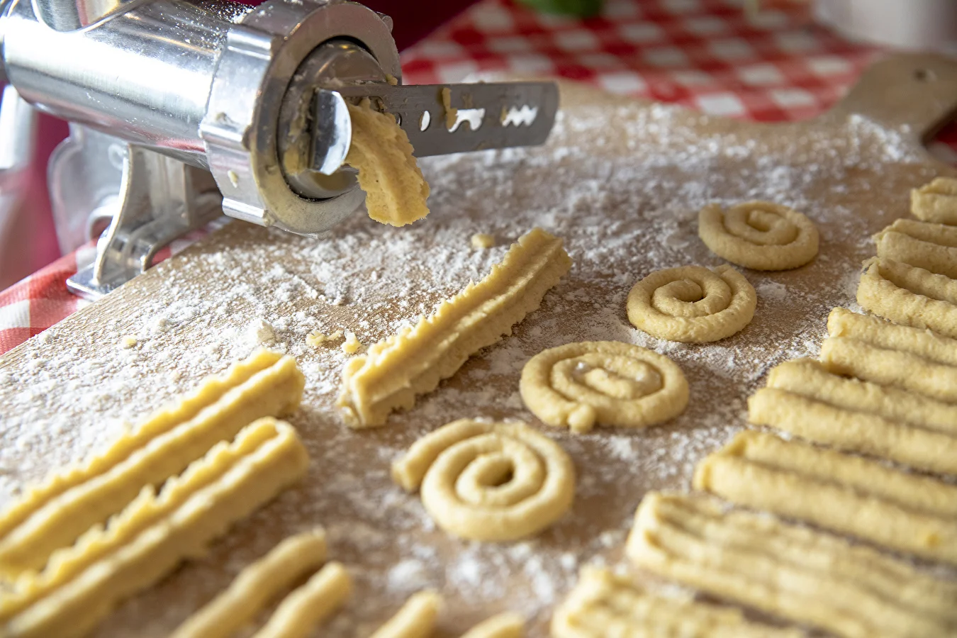 Meat grinder cookies