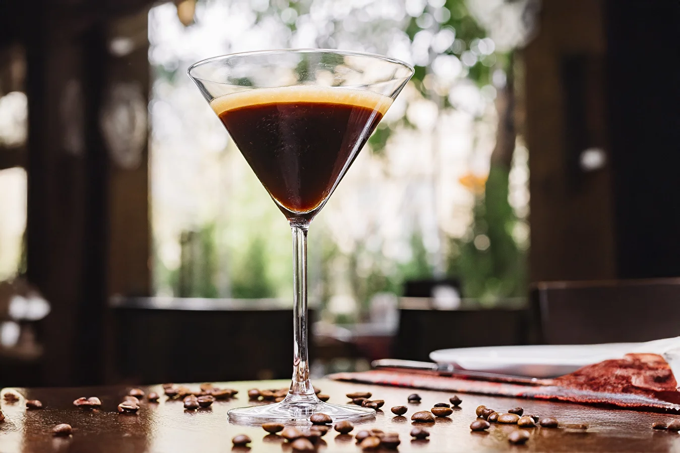 Espresso Martini - an elegant cocktail with a coffee aroma