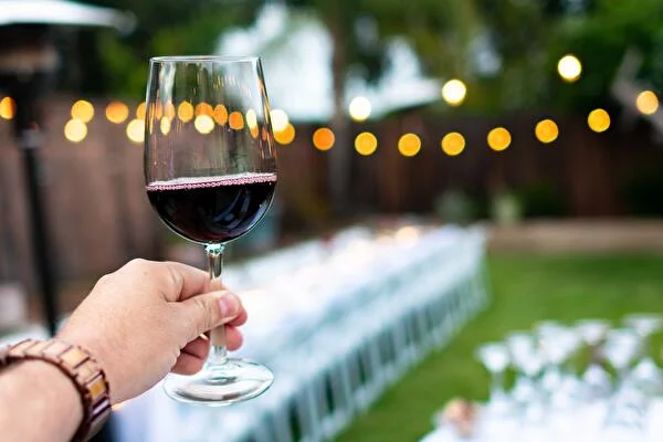 Blackcurrant wine