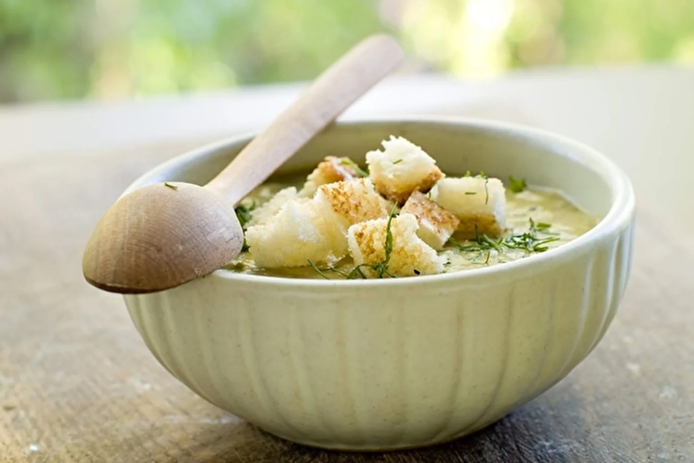 Cream of Pear and Parsley Root Soup