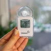 Electronic thermometer (-20°C to +50°C) - 4 ['thermometer', ' universal thermometer', ' electronic thermometer', ' outdoor window thermometer', ' outdoor thermometer', ' indoor thermometer', ' room thermometer', ' thermometer with suction cup']