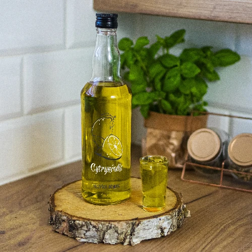 0.5 L bottle, with screw cap, ‘Cytrynówka’ (‘Cytrynówka soczyście domowa') - 4 pcs - 9 ['bottle for lemon infusion liqueur', ' bottle for infusion liqueur', ' bottles for infusion liqueur', ' bottles for lemon infusion liqueur', ' bottles with print', ' bottle for homemade infusion liqueur', ' bottle for a gift', ' 500 mL bottle', ' 0.5 L white bottle', ' bottle with screw cap', ' wedding bottles']