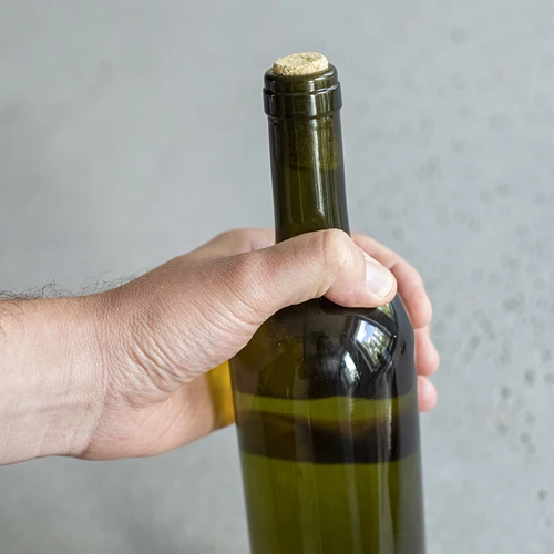 0,75 L Bordeaux glass bottle 8pcs. , olive - 8 ['bottles', ' bottle', ' glass bottle', ' wine bottles', ' wine bottle', ' empty wine bottle', ' glass wine bottle', ' wine bottle stopper', ' empty bottles', ' olive bottles', ' olive bottle', ' wine bottle', ' wine bottle', ' wine bottle']