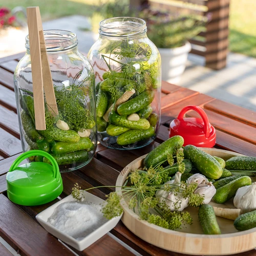 4 L twist off glass jar with plastic lid Ø100 and tongs - 10 ['jar', ' glass jar', ' jar with lid', ' jar for pickled cucumbers', ' jar for cucumbers', ' liqueur jar', ' jar for liqueurs', ' jar with tongs', ' cucumber tongs', ' kitchen tongs']