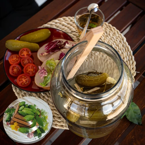 4l twist off glass jar with coloured lid Ø100 and fork or tongs - 7 ['jar', ' glass jar', ' jar with lid', ' jar for pickled cucumbers', ' jar for cucumbers', ' liqueur jar', ' jar for liqueurs', ' jar with tongs', ' cucumber tongs', ' kitchen tongs']