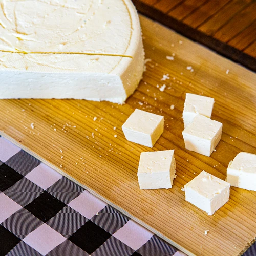 Bacterial cultures for Greek cheese - 4 ['bacterial cultures', ' cheese bacteria', ' Greek cheese', ' cheese production', ' starter cultures', ' cheese starter', ' lactic fermentation', ' mix for cheese fermentation', ' feta cheese']