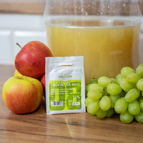 Enovini® OK WHITE yeast - acidity reducing, 7 g - 7 ['yeast for apples', ' yeast for white grapes', ' apple wine', ' grape wine', ' acidity reducing yeast', ' yeast for white wine', ' dried yeast', ' homemade wine']