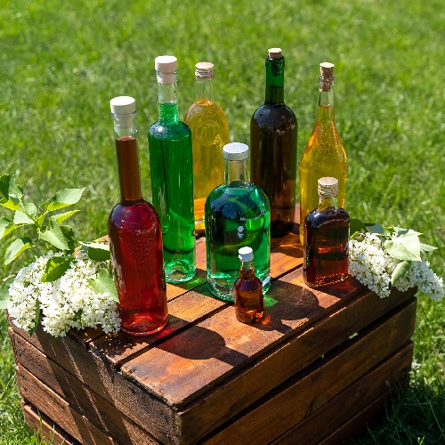 Green 0.75 L wine bottle - 8 pcs shrink-wrap pack - 8 ['alcohol bottle', ' decorated alcohol bottles', ' glass alcohol bottle', ' moonshine bottles for wedding party', ' liqueur bottle', ' decorated liqueur bottles', ' wine bottle', ' bottle for wine']