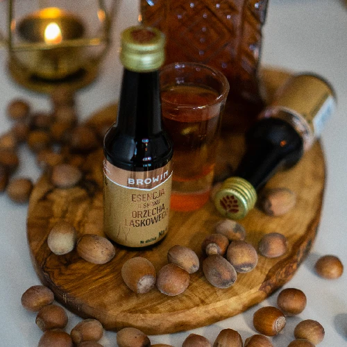 Hazelnut flavoured essence, 40 ml - 10 ['flavouring for alcohol', ' flavouring for vodka', ' flavouring essence', ' flavouring', ' hazelnut flavouring', ' hazelnut vodka', ' hazelnut essence']