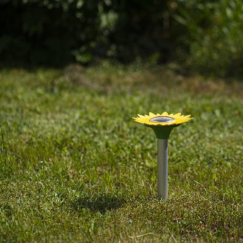 Mole repellent powered with a solar battery - 7 ['solar repeller', ' for moles', ' against moles', ' garden protection', ' for shrews', ' how to get rid of a mole', ' flower repeller']