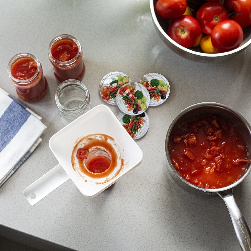 Ø66/4 twist-off lid, vegetables on white background - 10 pcs - 4 ['twist-off lids for jars', ' lids for jars', ' jar lids', ' vegetable pattern lids', ' lids with vegetables', ' colourful jar lids', ' decorative lids', ' lids with decoration', ' lids with safety button', ' lids for pasteurisation']