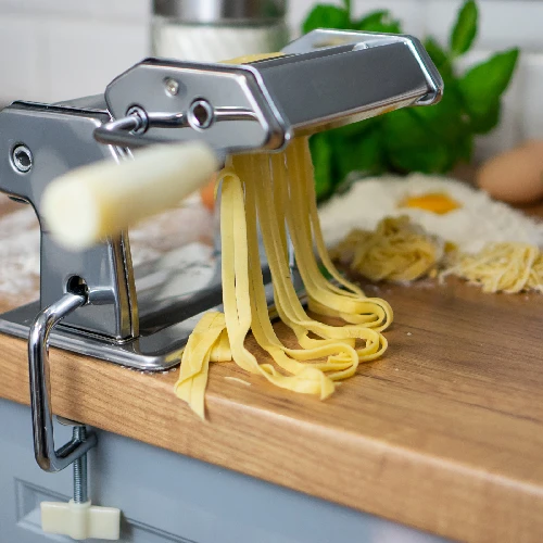 Pasta maker machine , manual - 6 ['pasta machine', ' pasta hand machine', ' pasta device', ' pasta tool', ' pasta press ']