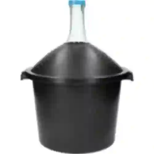 Demijohn for wine in plastic basket 15 L