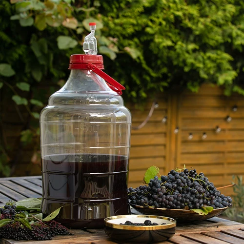 Unbreakable Demijohn - 25 L with handle - 7 ['demijohns', ' shatterproof demijohns', ' 25 l demijohns', ' beer container', ' beer demijohns', ' fermenter', ' fermentable', ' unbreakable demijohns', ' wide mouth demijohns', ' balloon holder']