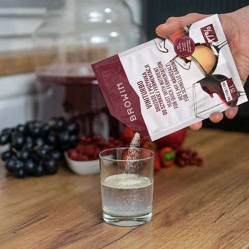 ViniTurbo - 20 g Fast fermentation kit - 5 ['yeast with nutrient', ' wine yeast with nutrient', ' yeast and nutrient for wine', ' wine nutrient', ' active dried wine yeast', ' wine yeast', ' yeast for wine', ' dried wine yeast', ' dried yeast', ' dried yeast for wine', ' red wine yeast', ' white wine yeast', ' rosé wine yeast']