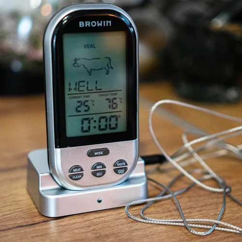 Wireless food thermometer (0°C to 250°C) - 4 ['temperature', ' roasting thermometer', ' oven thermometer', ' food thermometer', ' kitchen thermometer', ' cooking thermometer', ' catering thermometer', ' barbecue thermometer', ' smoking thermometer', ' food thermometer with probe', ' meat thermometer', ' thermometer with probe', ' kitchen thermometer with probe', ' meat probe']