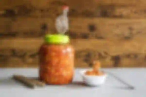 Spicy kimchi with apple